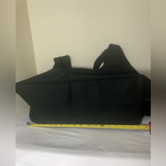 Black & White Floral Tote Bag for Women - Stylish Everyday Shoulder Bag NWOT - Picture 4 of 5